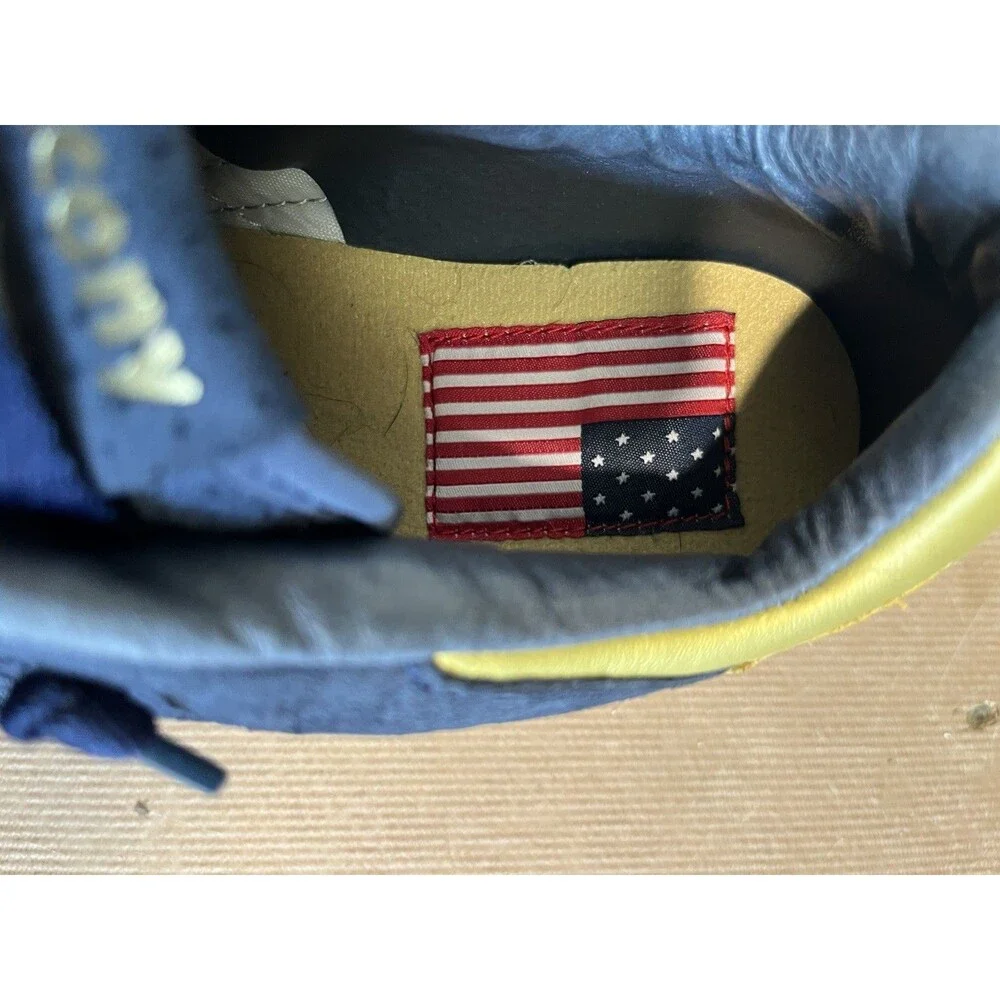 Saucony x Politics collab Courageous 